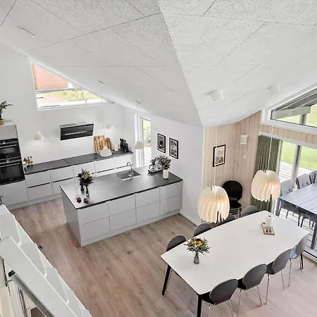 30484-odder-strandvaenget-60 Semesterbostad