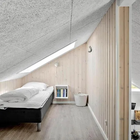 30484-odder-strandvaenget-60 Semesterbostad